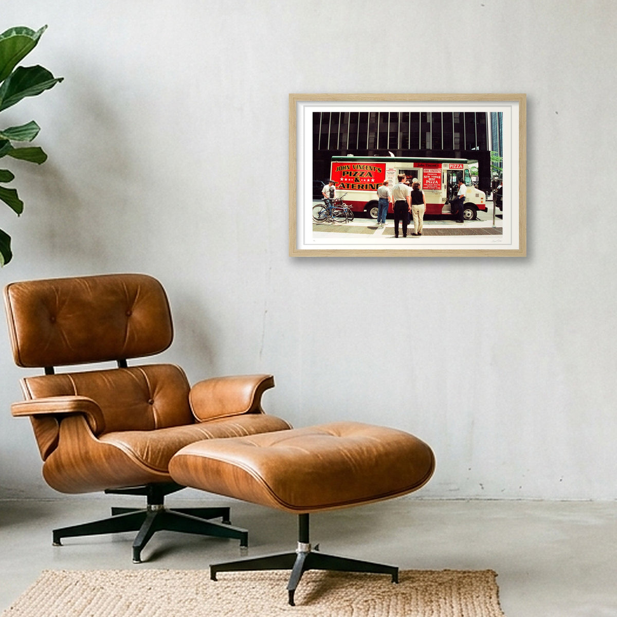 That's Amore - New York City, NY  — 45×30cm, 18×12" Oak Frame